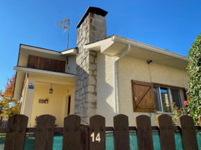 EL CHALET